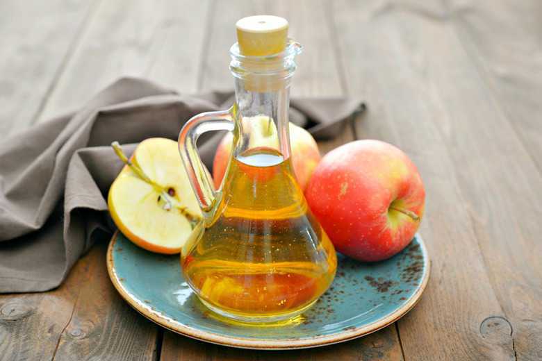 Apples and ACV from the post, How to Get Rid of Bladder Infections Naturally