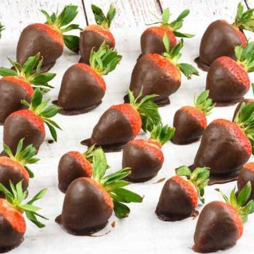 Chocolate Covered Strawberries with Coconut Oil Chocolate