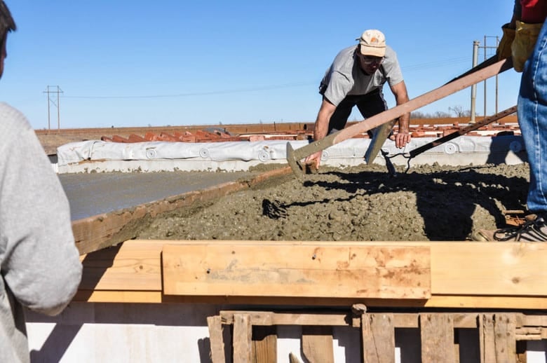 Pouring Concrete Front Porch - Leveling the Concrete