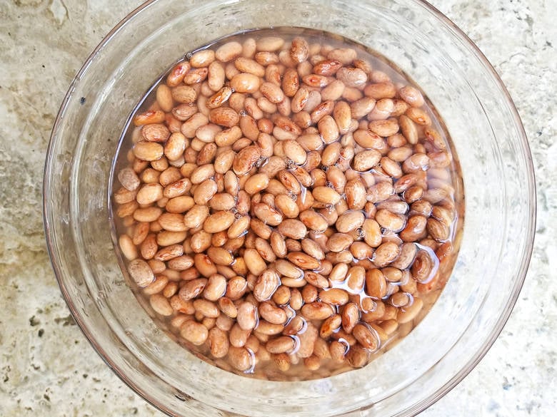 Pinto beans soaking